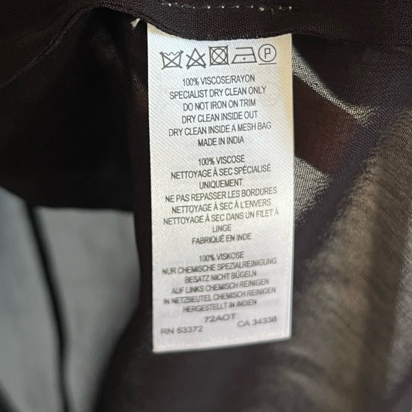 Black Sheet Top With Sequence Design - Picture 6 of 6